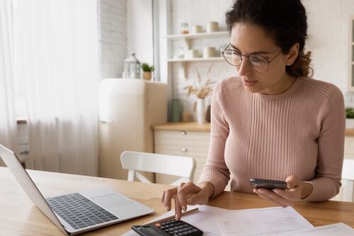 ¿Por qué ahorrar desde jóvenes es esencial para la jubilación?, expertos lo explican