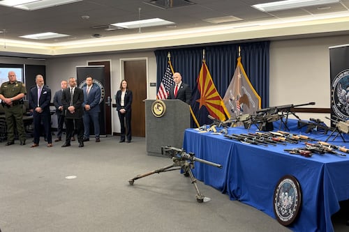 EU desarticula una red de tráfico de armas dirigida por mexicanos y estadounidenses