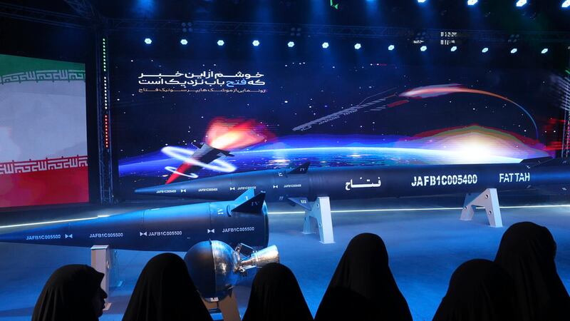 ¿Irán utiliza armas hipersónicas para atacar a Israel? Así funciona el misil Fattah 1