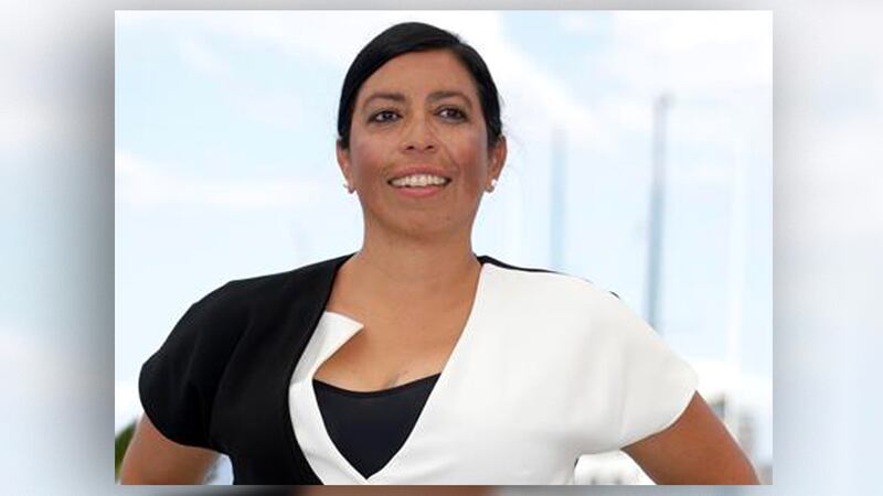 ¡Viva México! Directora Tatiana Huezo recibe ovación de 10 minutos en Cannes