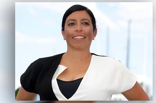 ¡Viva México! Directora Tatiana Huezo recibe ovación de 10 minutos en Cannes