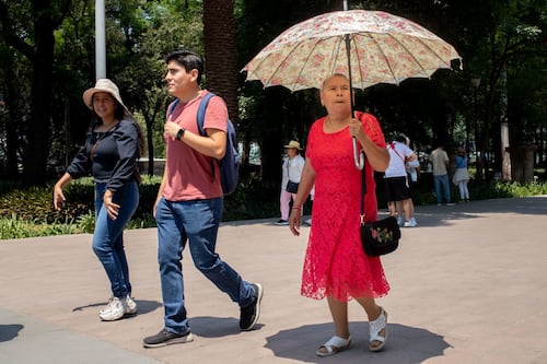 ‘Siento fuego en el cuerpo’: CDMX tiene (una vez más) nuevo récord por calor este viernes