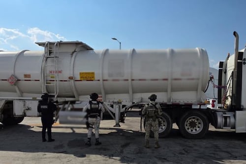 ‘Huachicol’ en Guanajuato: Decomisan 99 mil litros de hidrocarburos; hay dos detenidos