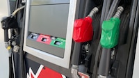 México es el segundo país más golpeado por gasolina cara tras crisis en el Estrecho de Ormuz
