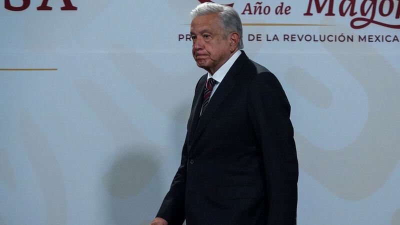 AMLO habla de su estado de salud tras hackeo a Sedena: ‘Estoy enfermo’