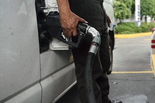 Cofece coincide con AMLO: los márgenes de ganancia de gasolineros han aumentado