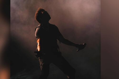 The Weeknd cancela concierto tras una canción: ‘Se me apagó la voz, estoy devastado’