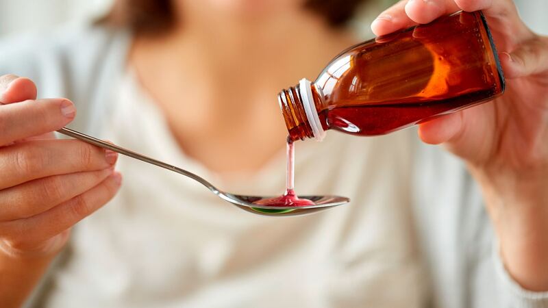 OMS emite una alerta por jarabes con químicos tóxicos que podrían causar la muerte