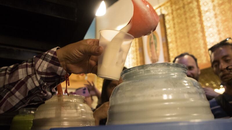Feria de las Pulquerías Tradicionales en CDMX: Prueba pulque con historia de 100 años en este festival