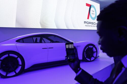 ¿Miedo a que tu auto eléctrico te deje en el camino? Esta es la apuesta de Porsche