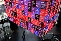 Acciones de Japón suben a su nivel más alto desde 1990