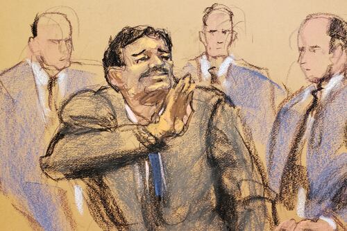 'El Chapo' ya se encuentra en cárcel de máxima seguridad en Colorado: Oficina de Prisiones de EU