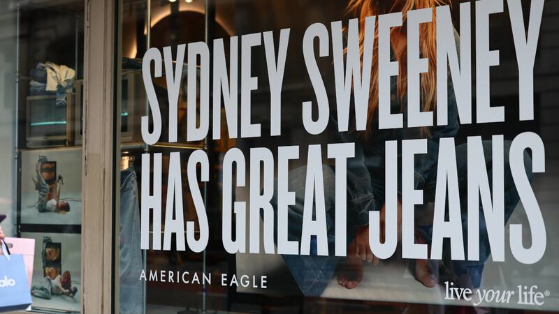 Ni le busquen: American Eagle asegura que su anuncio con Sydney Sweeney no tiene doble sentido