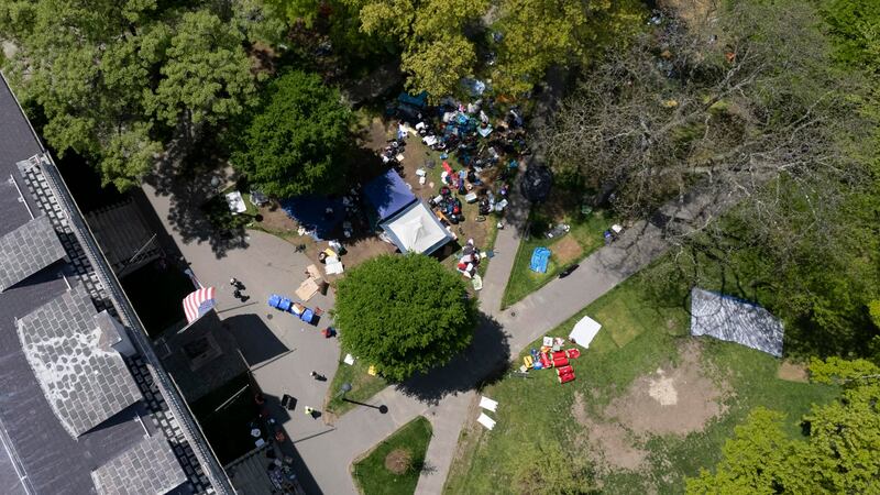 Campamento por Gaza en Harvard se levanta, aunque la universidad no cortó su vínculo con Israel