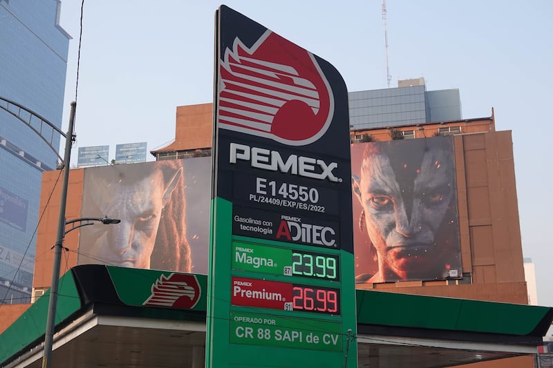Ingresos petroleros de Pemex rebasan los mil mdd en marzo... aunque exportó menos crudo
