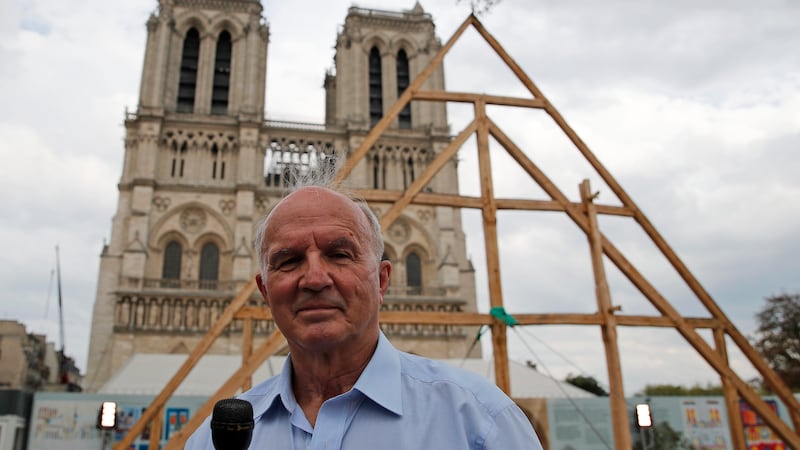 ‘Héroe’ francés encargado de restaurar la Catedral de Notre Dame muere en accidente