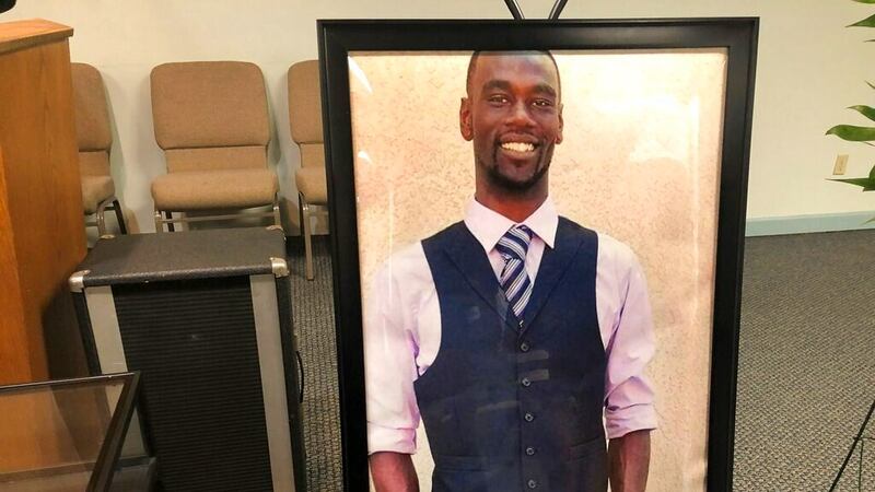 Familia de Tyre Nichols se despide; Kamala Harris y hermano de George Floyd asistirán al funeral