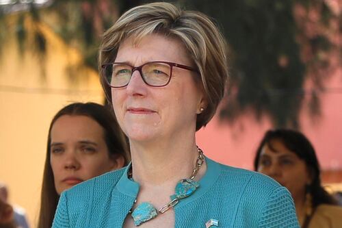 Diplomática de EU llega a Venezuela para trabajar relación entre ambos países tras 7 años suspendida