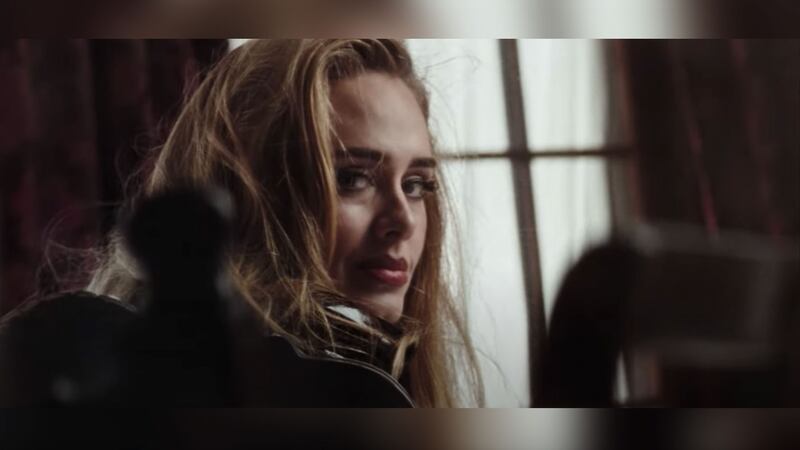 ¡Ya está aquí! Adele estrena ‘Easy on me’, su regreso tras pausa de 6 años