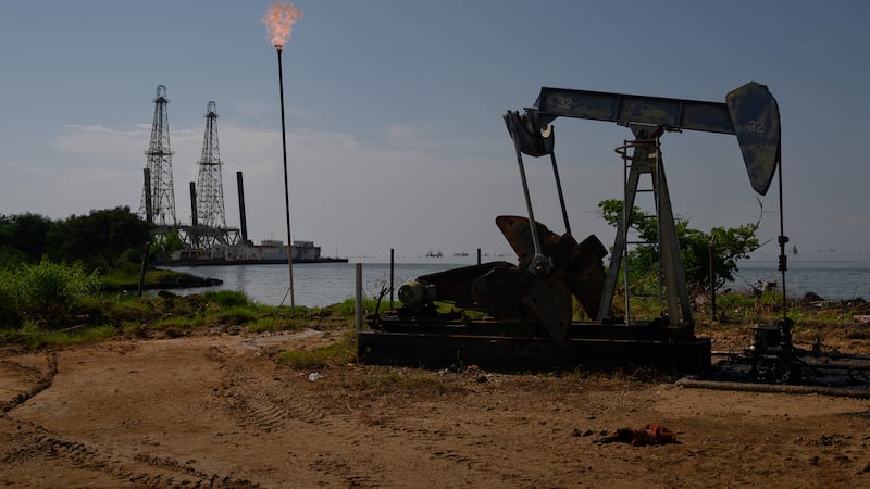 China no podrá cobrarle a Venezuela ‘a lo chino’ ganancias de nuevas producciones petroleras