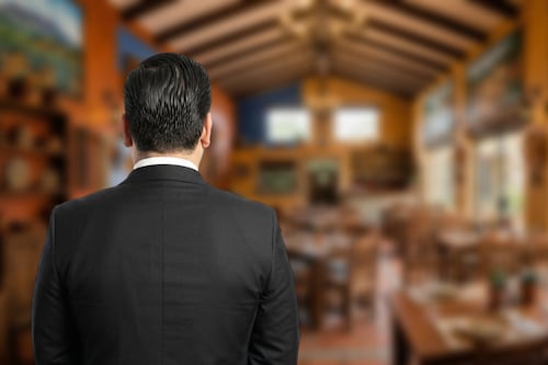 ¿Cuánto cuesta comer en Karisma, restaurante de Polanco donde captaron al abogado de ‘El Mayo’?
