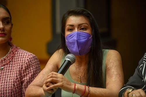 Suprema Corte descarta revisar disputa sobre caso de Elena Ríos, sobreviviente de ataque con ácido