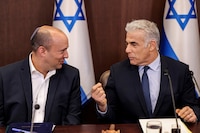 Se unen para sacar a Netanyahu del poder: Dos exministros de Israel forman alianza para las elecciones