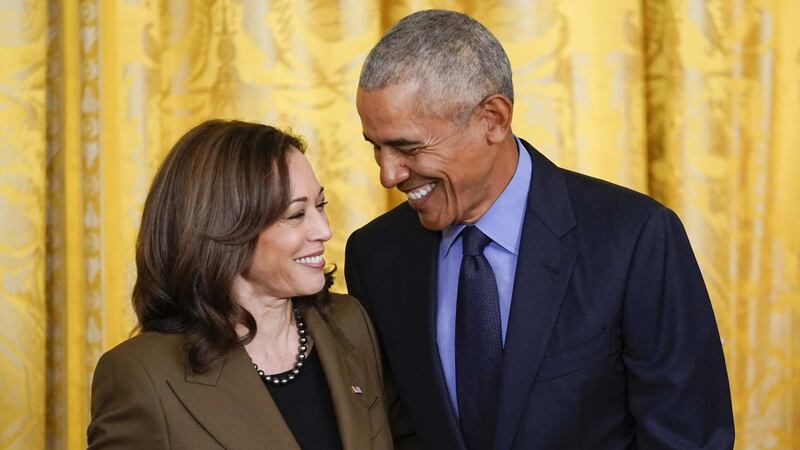 Obama entra al quite: El expresidente recorrerá estados clave en busca del voto para Kamala Harris