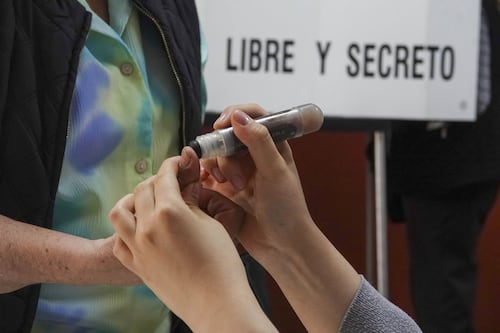 Otra iniciativa aprobada en fast track: Congreso prevé sacar reforma a la reforma judicial en extraordinario