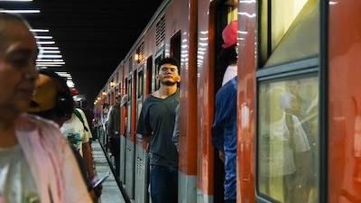 El Metro de la CDMX tendrá horario especial para el 16 de septiembre (Foto: CAMILA AYALA BENABIB / CUARTOSCURO)
