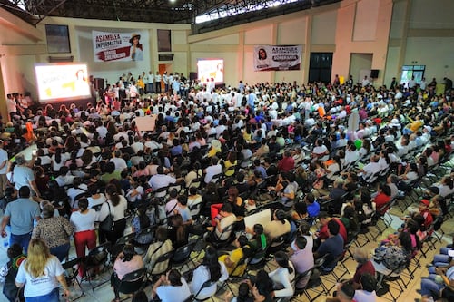 ‘¡Chilpancingo está contigo!’: Más de 2 mil 500 personas respaldan a Esthela Damián en asamblea