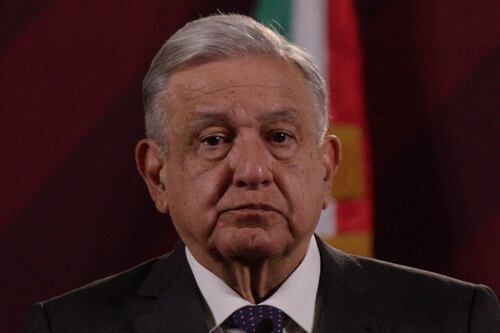 ¿Ya no le pagan con amor? Desaprobación a AMLO llega a máximo nivel del sexenio en enero