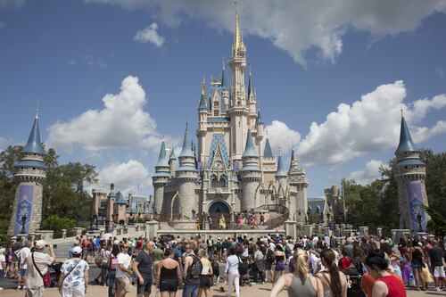 ‘¿Qué pasó, chamo?’ Disney despedirá a trabajadores venezolanos en riesgo de ser deportados por Trump