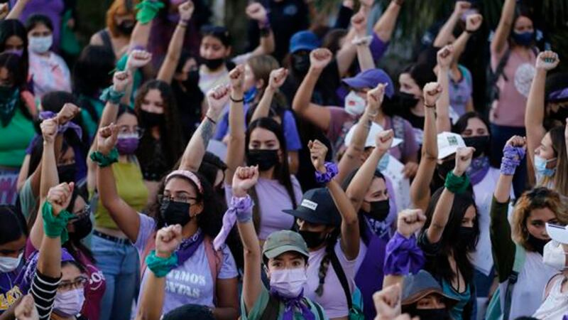 Violencia contra las mujeres sube en 2022: aumentan casos de trata de personas y violaciones