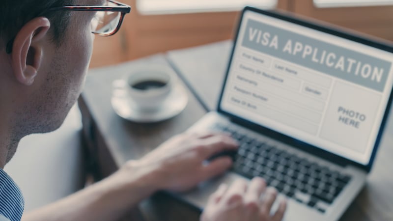 EU restringe visas a personas que apoyen a sus rivales en la región: ‘Ya afectó a 26 individuos’