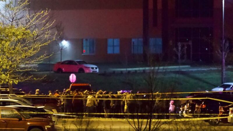 Tiroteo en instalaciones de FedEx en Indianápolis deja 8 muertos