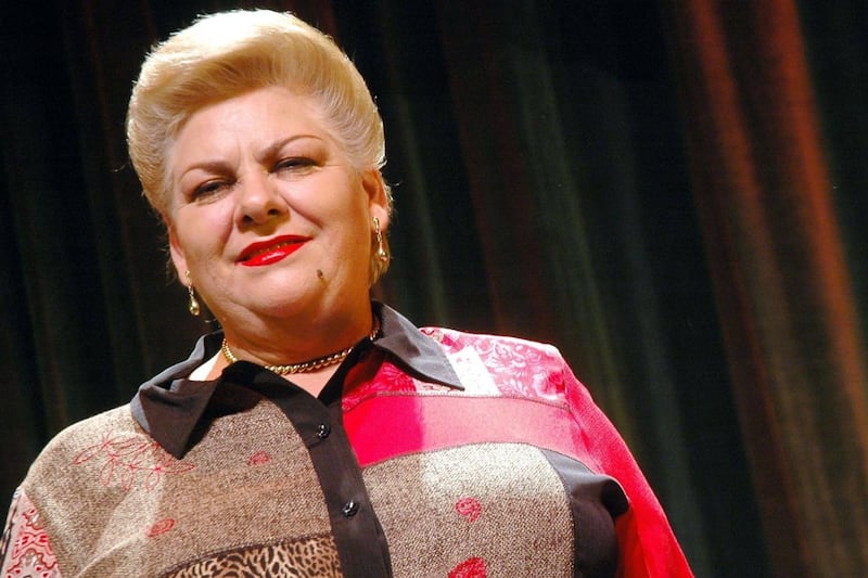 Localizan con vida a Kelly Ariadne, nieta de Paquita la del Barrio, en Guanajuato