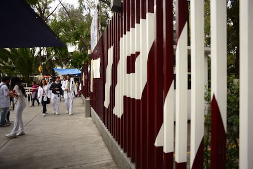 ‘No fue donado, fue traficado’: Madre denuncia que cuerpo de su hijo desaparecido terminó en el IPN