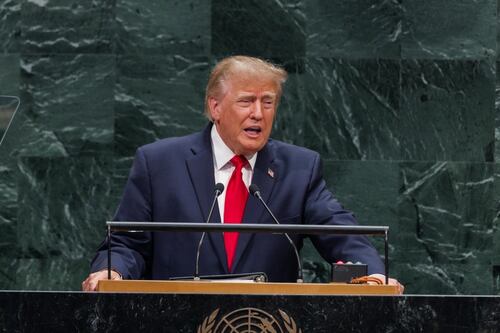 ¿Trump dejó atrás las amenazas? EU prepara una posible acción militar en torno a Cuba, según CBS