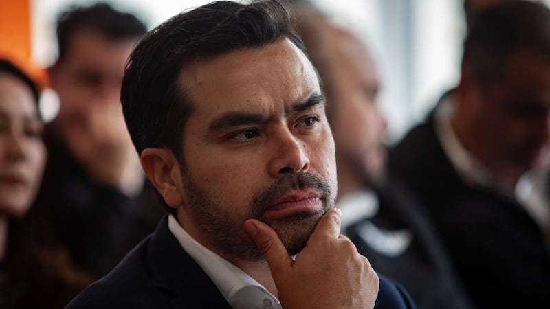 MC propone reforma electoral con voto obligatorio desde los 16 años y desaparición de OPLEs