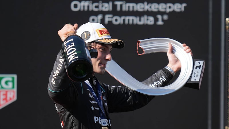 El primer rey del Madring: Antonelli gana el GP de España 2026; ‘Checo’ Pérez abandona