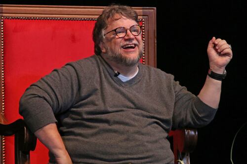 Oscar 2023: ¿De cuánto es la fortuna de Guillermo del Toro?