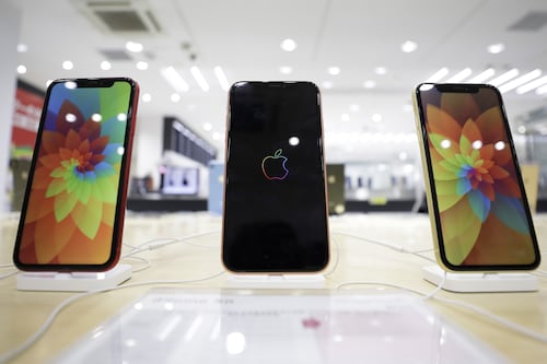 Apple tiene otro problema en la mira: el precio de sus aplicaciones