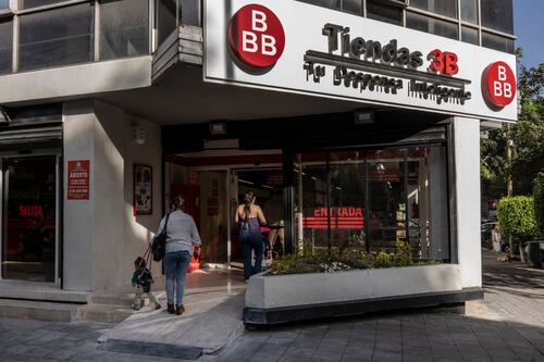 Salida a bolsa de Tiendas 3B recaudaría hasta 589 mdd en EU
