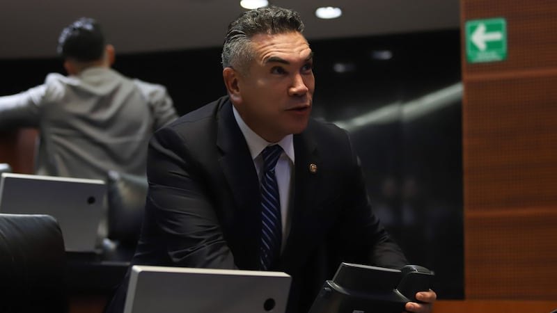 ¿Y si se enoja EU?: ‘Alito’ Moreno pide a Sheinbaum no ir a cumbre progresista en Barcelona