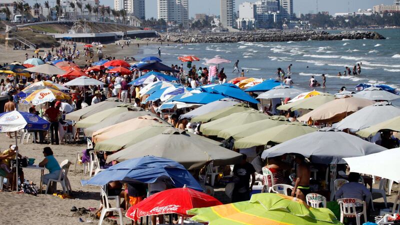 Días festivos 2025: ¿Cuántos puentes habrá según el calendario de la SEP?