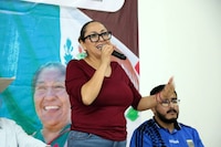 Líder de Morena en Colima llama a retirarte de México si no eres feliz: Esto dijo Mitzuko Márquez