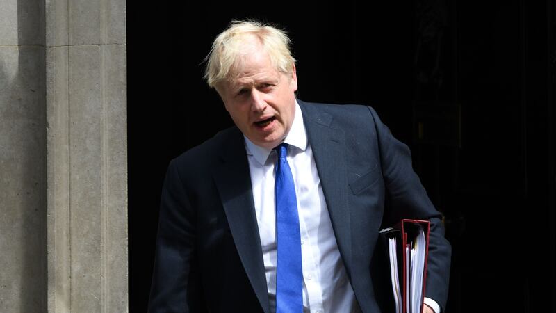 Boris Johnson renuncia como primer ministro de Reino Unido