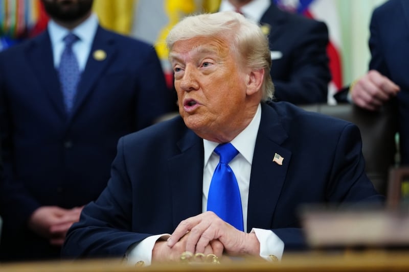 Trump advierte con retirar sus tropas de España e Italia por postura ante Irán: ‘No han servido de ayuda’