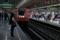 Líneas 7, A y B del Metro de CDMX van ‘súper retrasadas’: ¿Por qué los trenes tardan en pasar hasta 20 minutos?